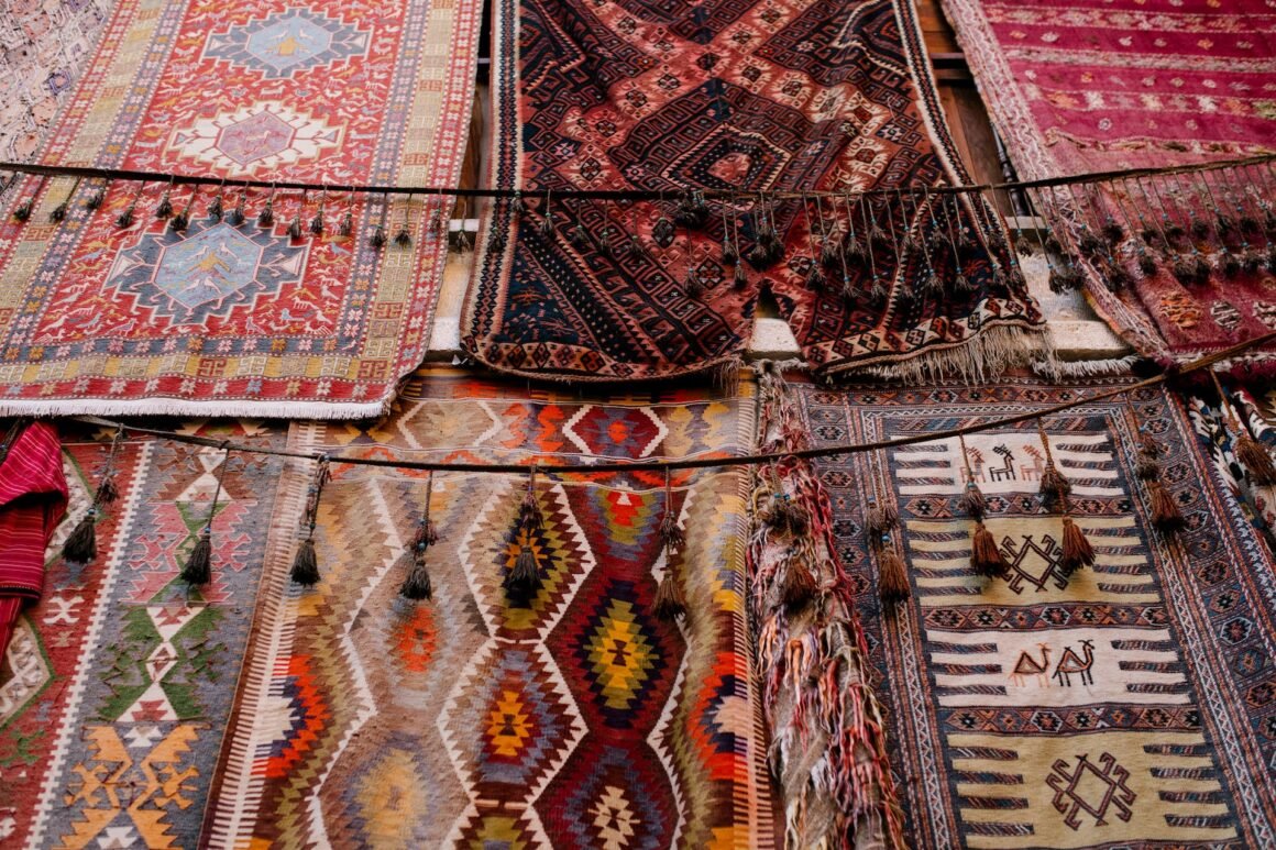 featured image - Detailed Guide on Oriental Rug Pet Accidents