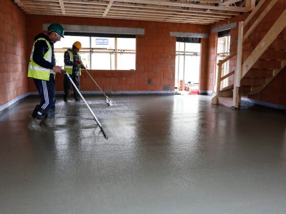 featured image - The Benefits of Using Advanced Floor Screeding Techniques for a Perfectly Level Surface