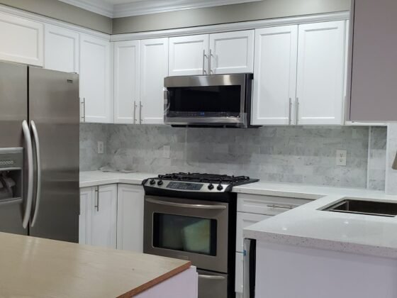 featured image - Affordable Kitchen Cabinet and Vinyl Siding Painting in Toronto