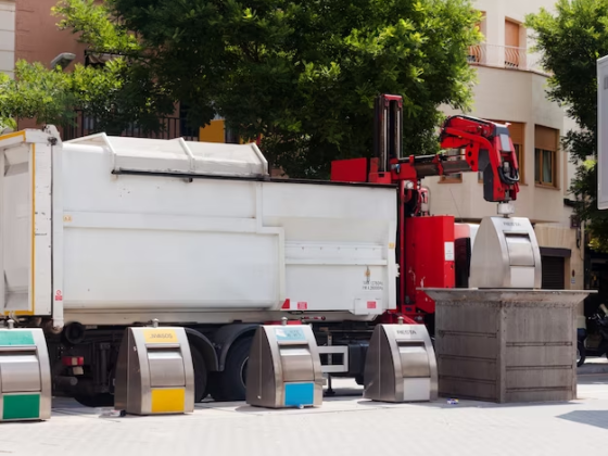 featured image - Why You Should Hire Dumpster Rental Services for Your  Business