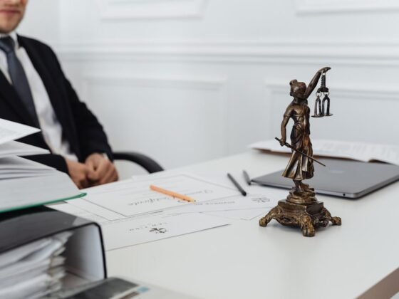 featured image - Why You Need a Skilled Family Lawyer for Success in Melbourne's Family Court
