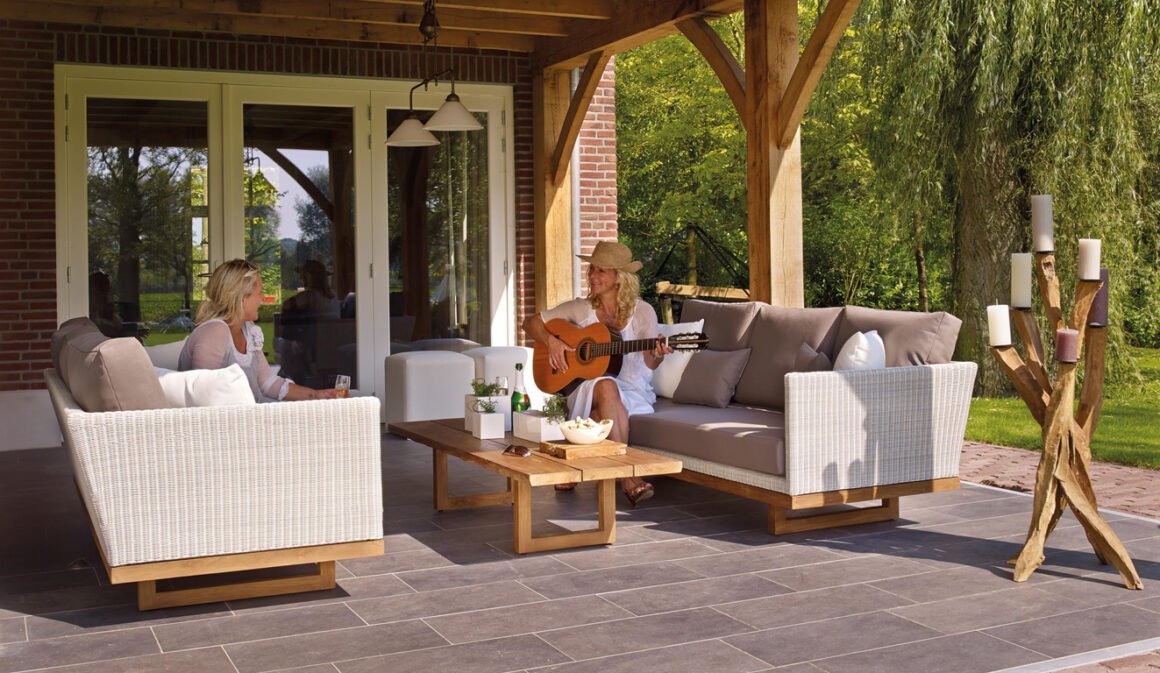 featured image - 11 Ways to Add Dimension to Your Patio or Outdoor Space