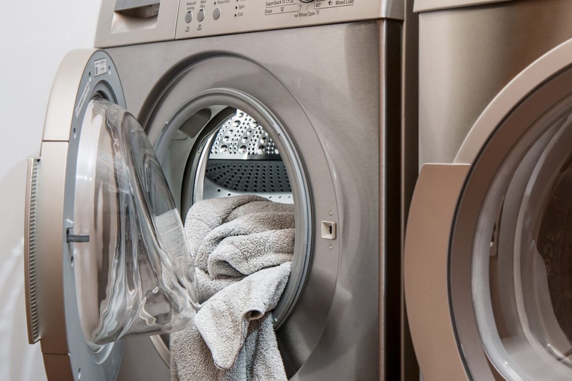 featured image - Keeping Your Washing Machine in Peak Condition: Essential Maintenance Tips