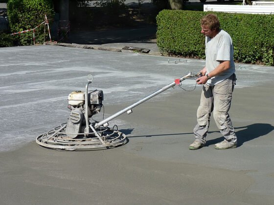 featured image - Enhancing Safety with Slip-Resistant Epoxy Flooring Through Concrete Grinding