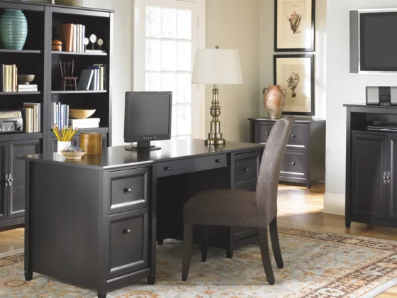 The Ideal Executive Table Setup for Your Workspace in Philippines