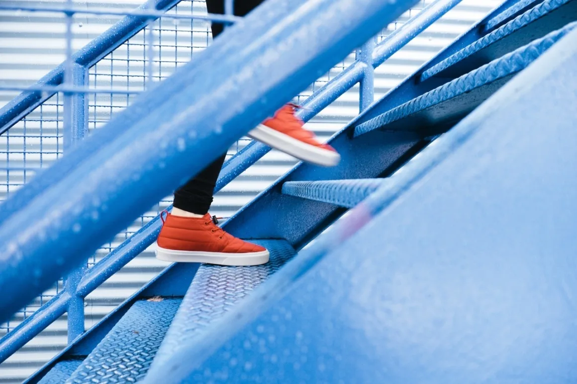 Tips for Navigating Stairs with Mobility Issues